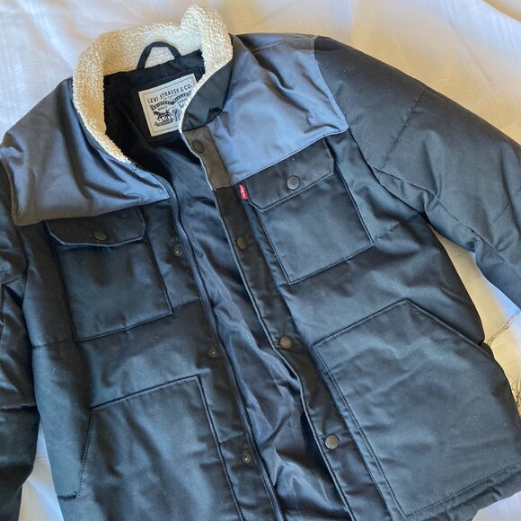 Small Levi's Sherpa Collar Utility Workwear Jacket Black Gray Colorblock Puffer - Picture 8 of 14